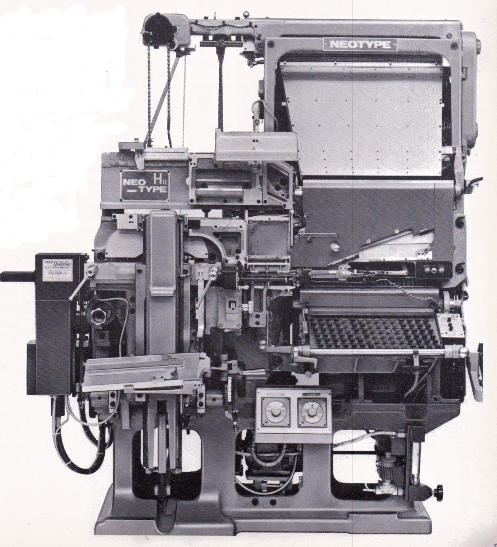 Neotype H12 Russian linecasting typesetting machine